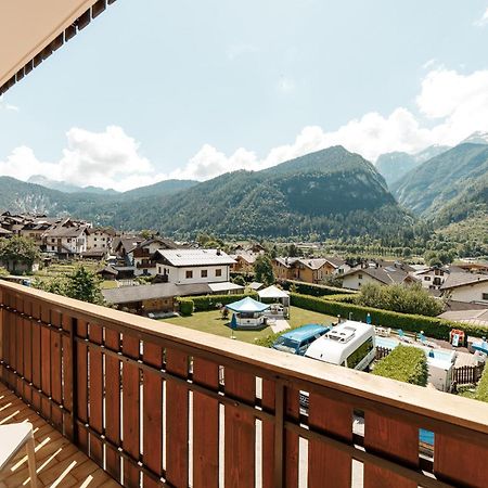Hotel Al Bivio - Pizzeria, Pool & Sauna Imer 外观 照片